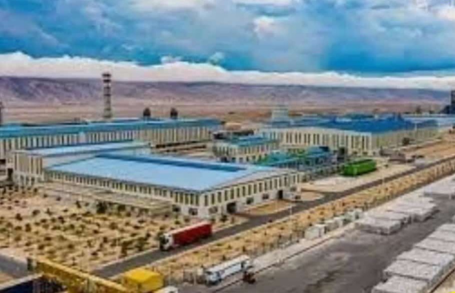 غرق شدن دو نفر از کارکنان کارخانه آلومینیوم لامرد در ساحل نخل تقی غرق شدن دو نفر از کارکنان کارخانه آلومینیوم لامرد در ساحل نخل تقی