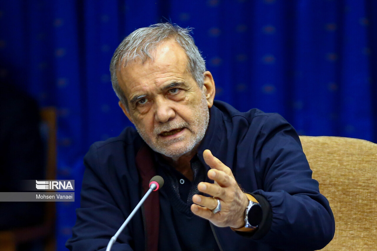 پزشکیان با درخواست کمک وارد انتخابات ریاست جمهوری شد